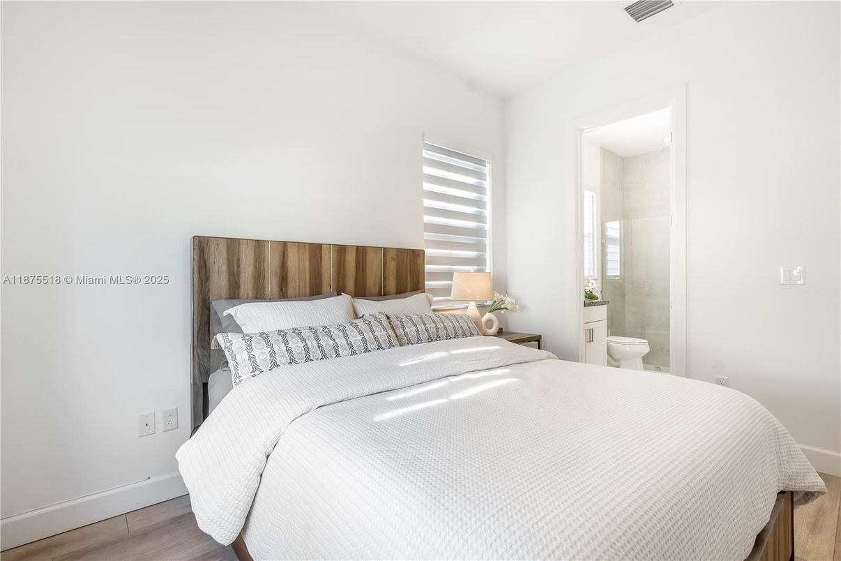 Bathroom, Bedroom, Interior, Wood Texture Flooring