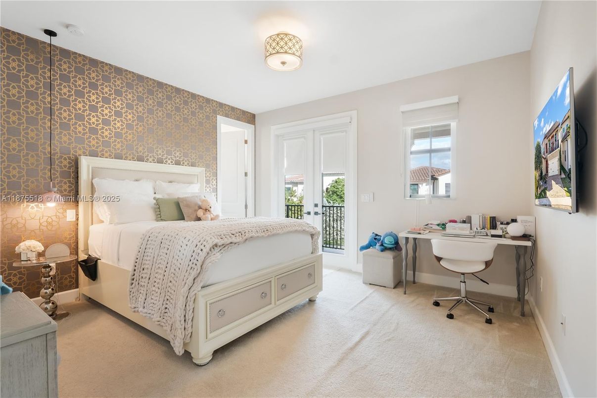 Bedroom, Home Office, Interior, Pendant Lights