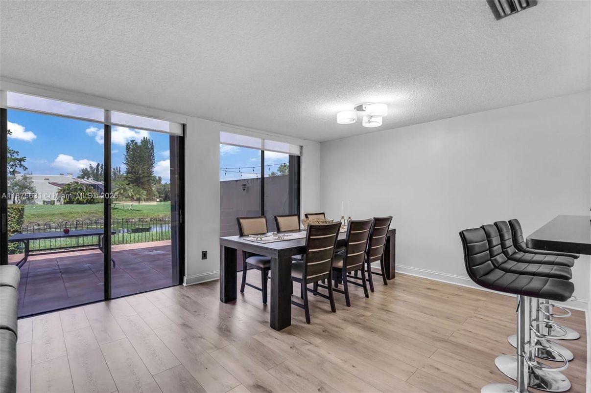 Dining room, Interior, Wood Texture Flooring
