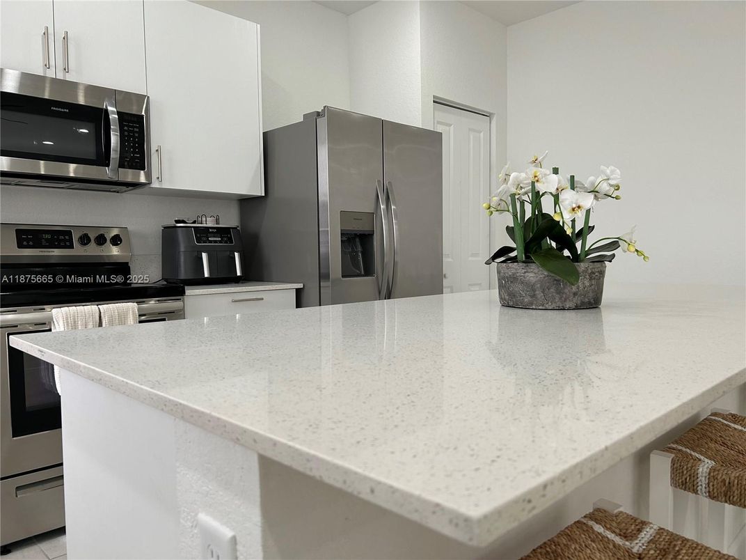 Interior, Kitchen, Stainless Steel Appliances