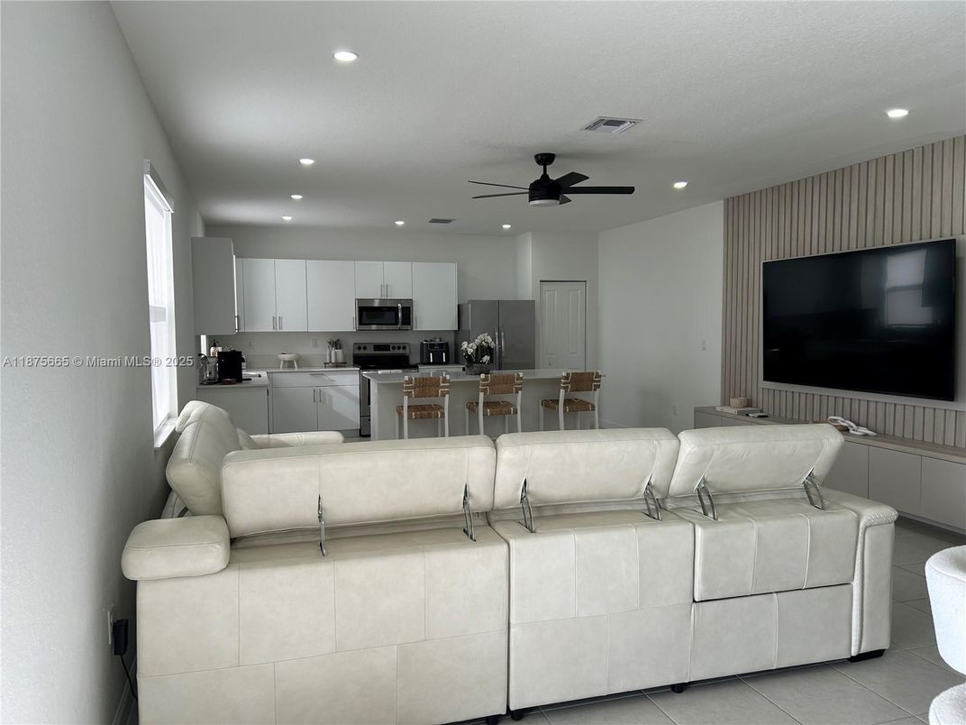 Interior, Kitchen, Recessed Lighting