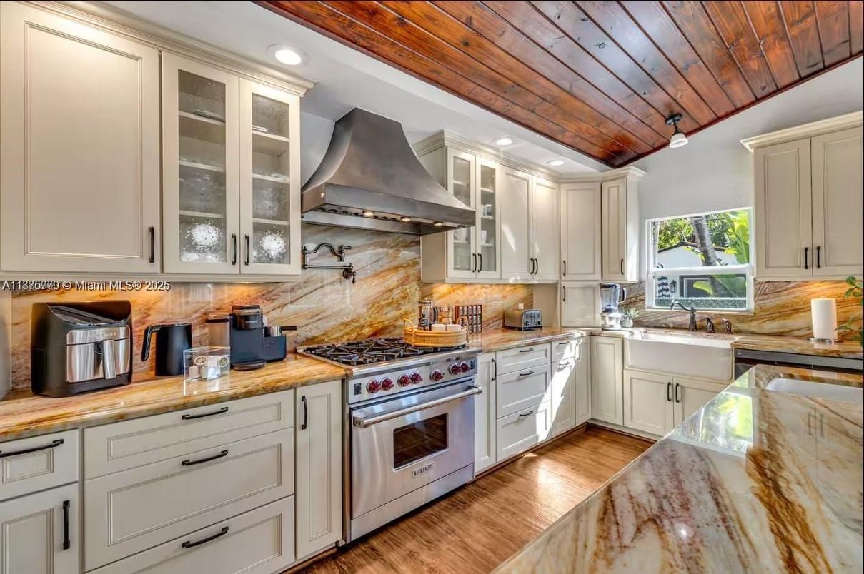 Interior, Kitchen, Recessed Lighting, Stainless Steel Appliances, Wooden Ceilings, Wood Texture Flooring