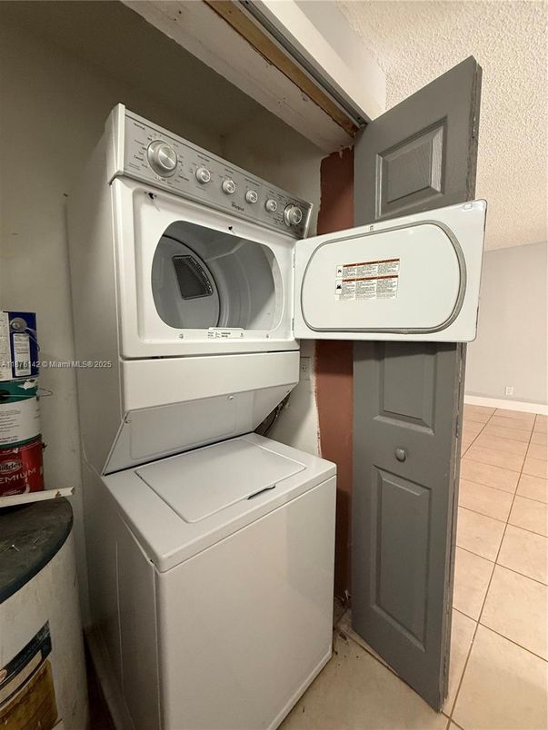 Interior, Utility Closets, Washer