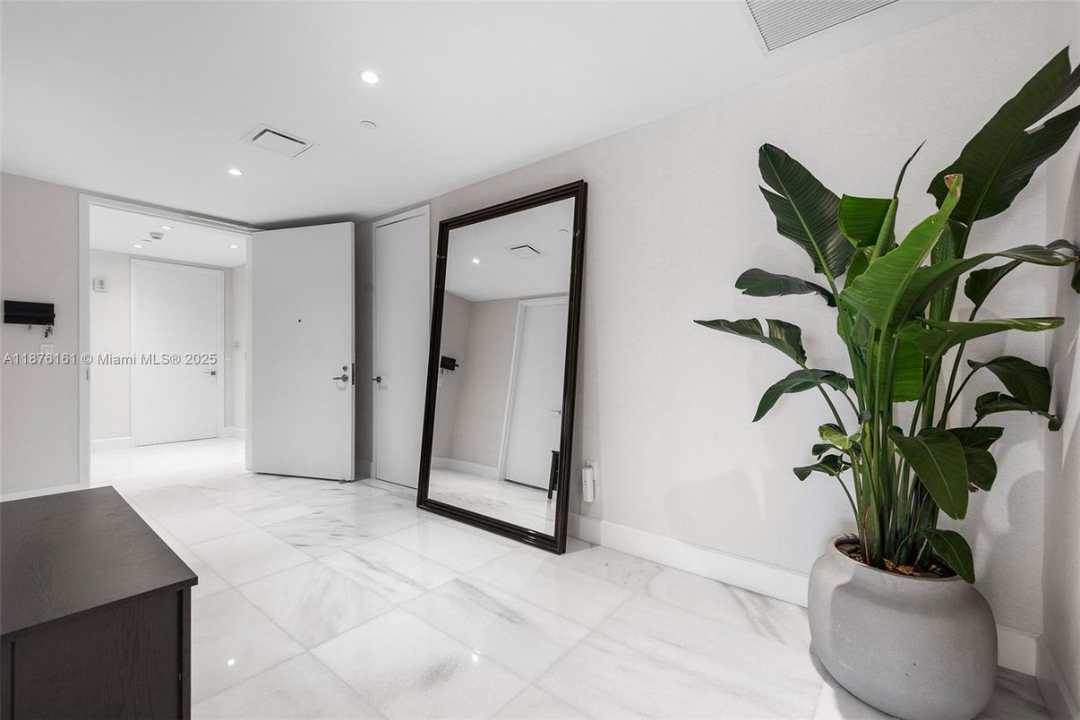 Interior, Marble, Recessed Lighting