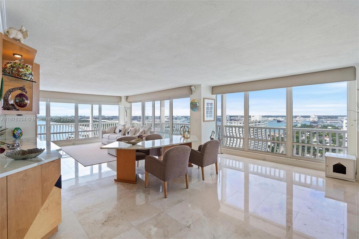 Dining room, Interior, Living room, Water