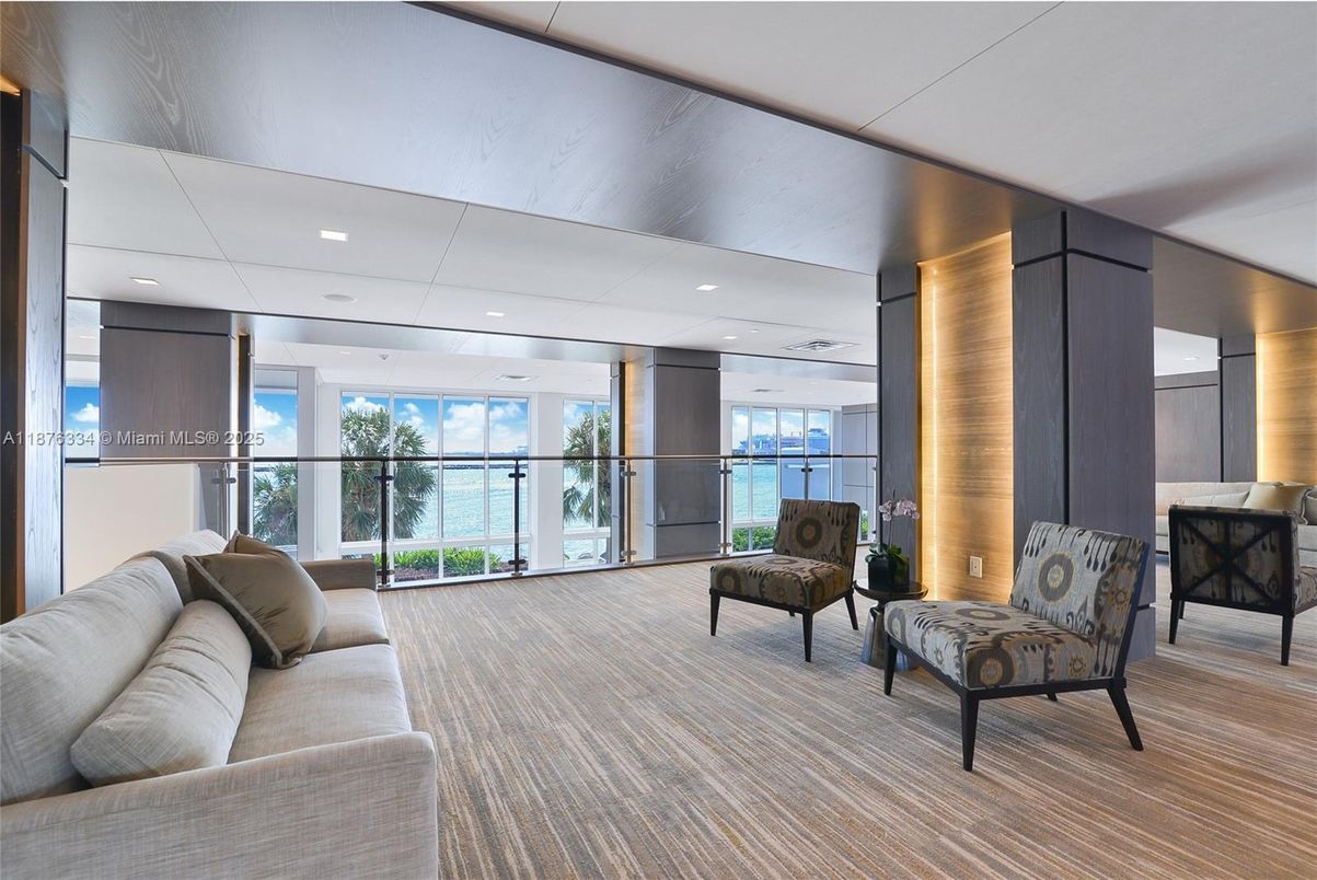 Interior, Living room, Recessed Lighting, Water