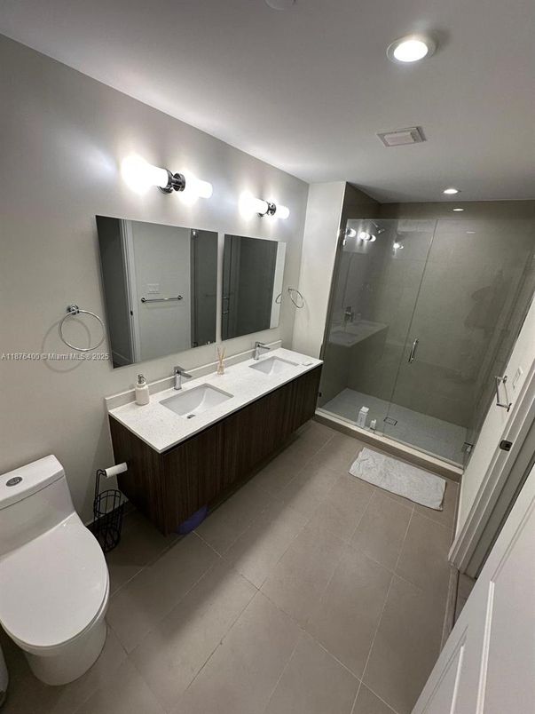 Bathroom, Dual Sink Vanities, Glass Shower, Interior, Recessed Lighting