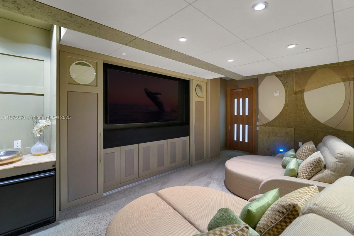 Interior, Recessed Lighting, Theatre Room