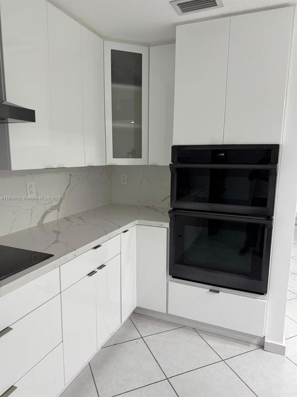 Interior, Kitchen, Marble Walls