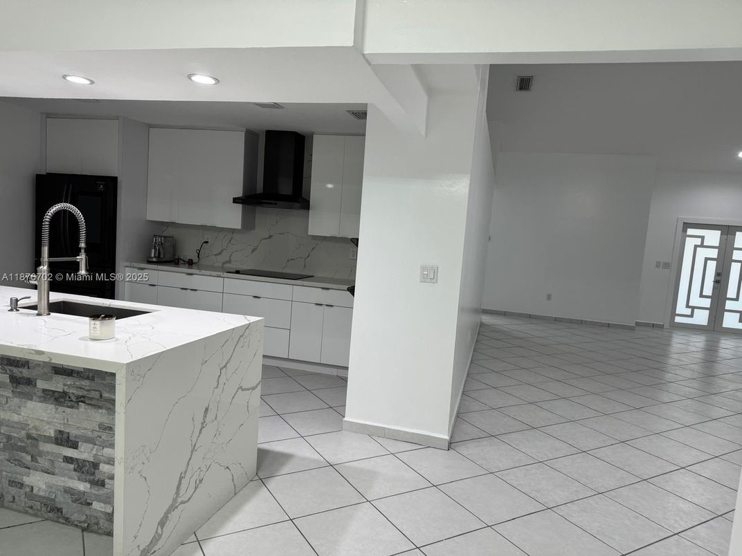 Interior, Kitchen, Marble Walls, Recessed Lighting