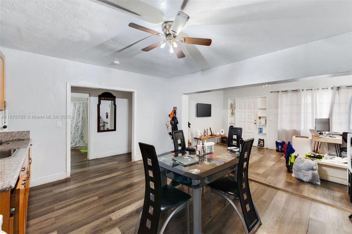 Dining room, Interior, Wood Texture Flooring