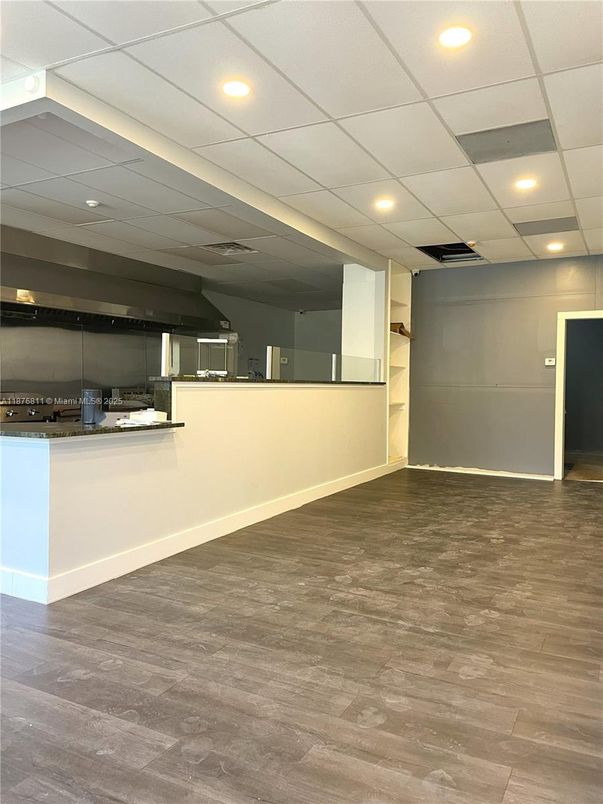 Empty room, Interior, Kitchen, Recessed Lighting, Wood Texture Flooring