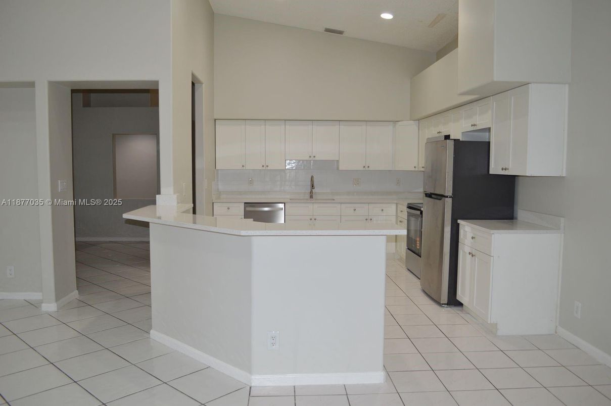 Interior, Kitchen, Recessed Lighting