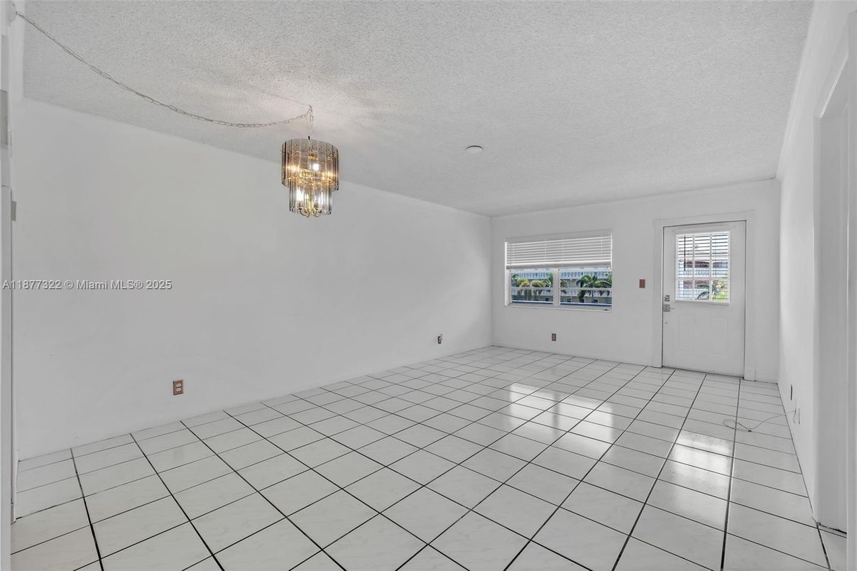 Chandelier, Empty room, Interior