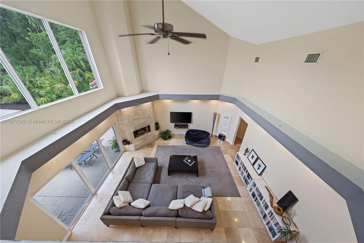 Fireplace, Interior, Living room