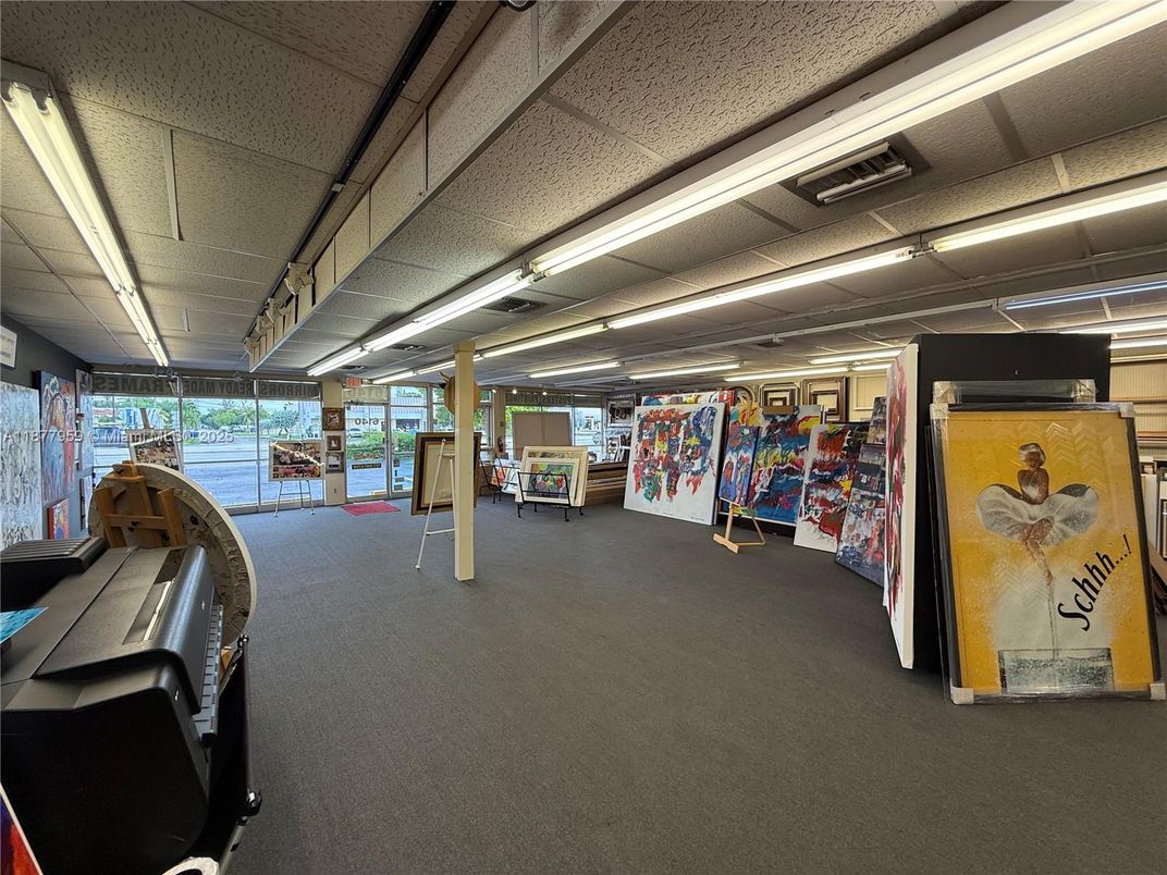 Interior, Recessed Lighting