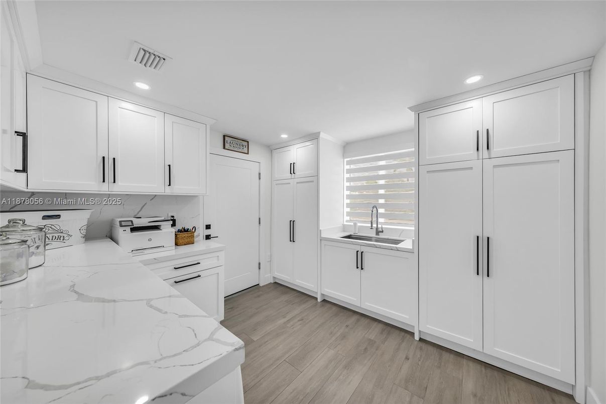 Interior, Kitchen, Recessed Lighting, Wood Texture Flooring