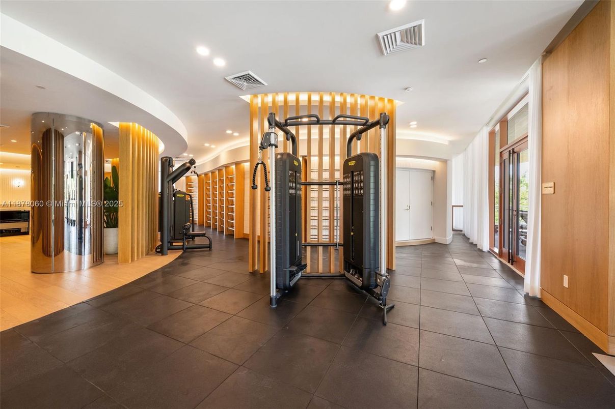 Fitness Equipment, Interior, Recessed Lighting