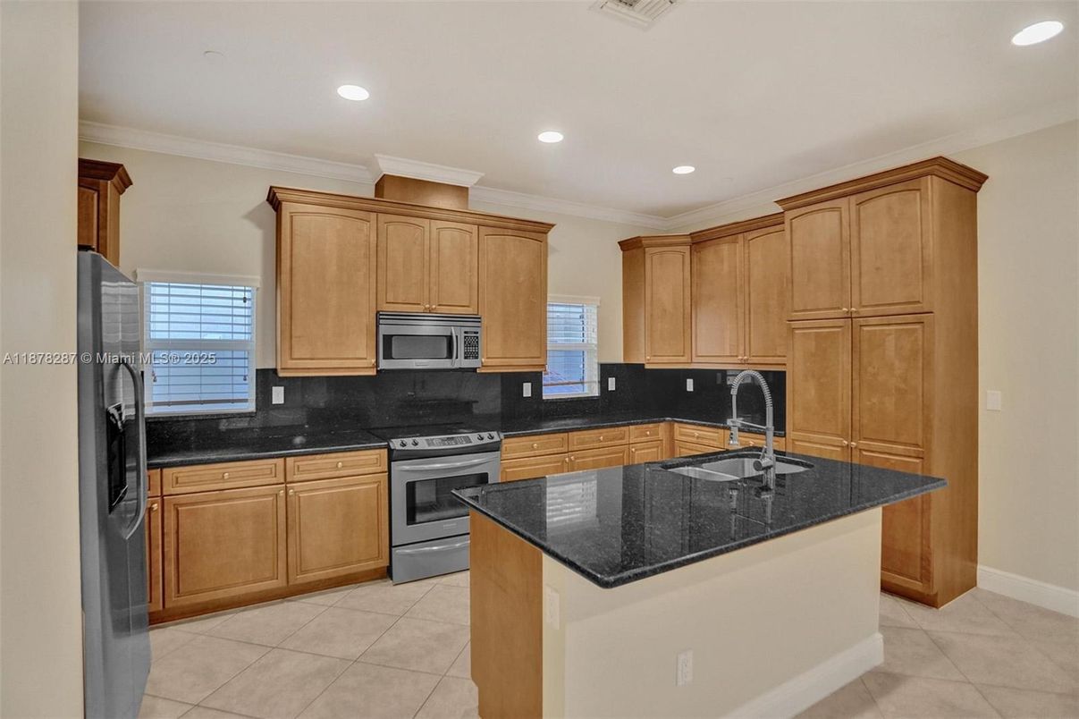 Interior, Kitchen, Recessed Lighting