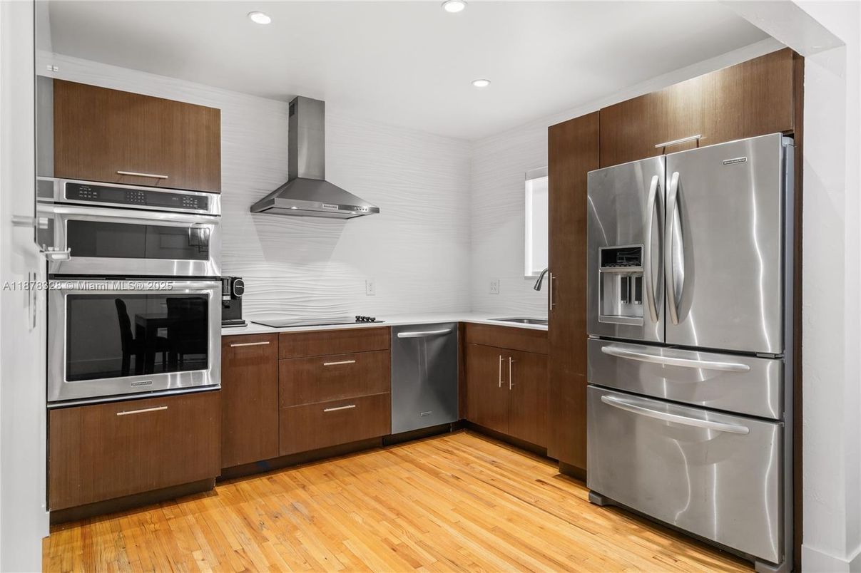 Interior, Kitchen, Recessed Lighting, Stainless Steel Appliances, Wood Texture Flooring