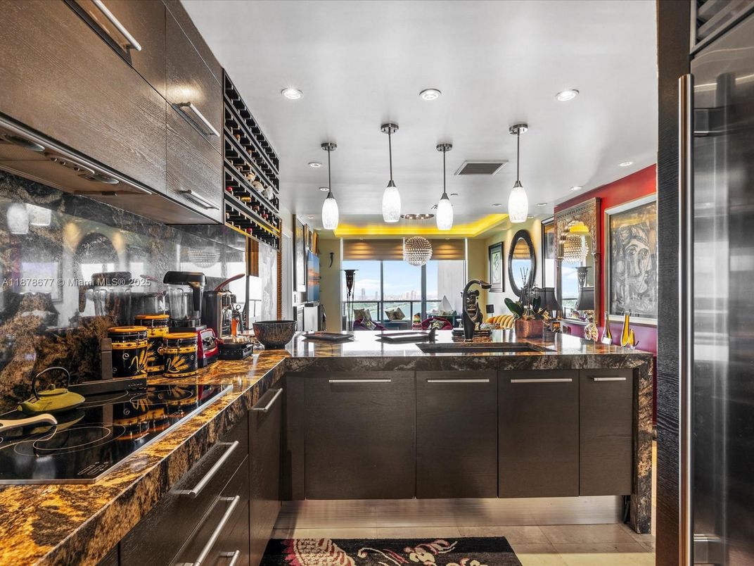 Interior, Kitchen, Pendant Lights, Recessed Lighting