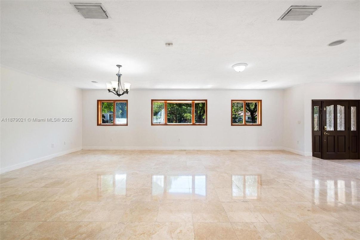 Chandelier, Empty room, Interior