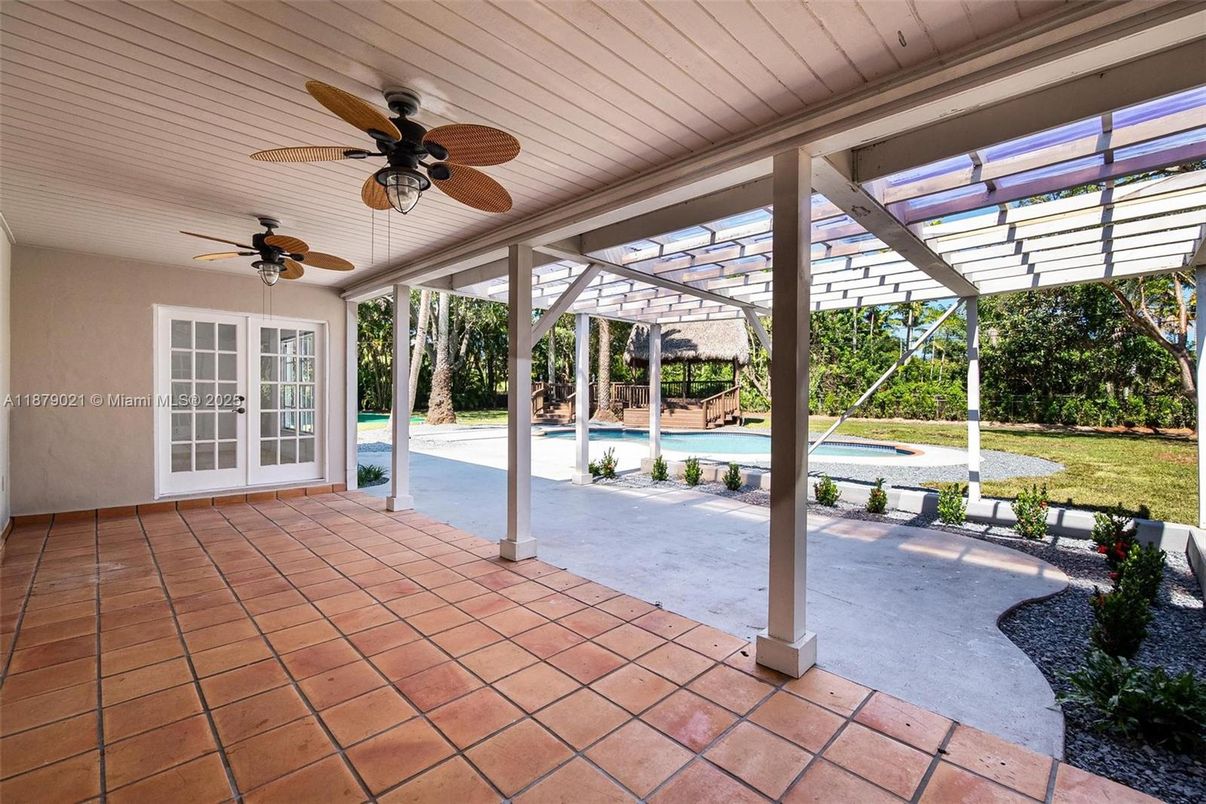 Exterior, Pool, Sun Room