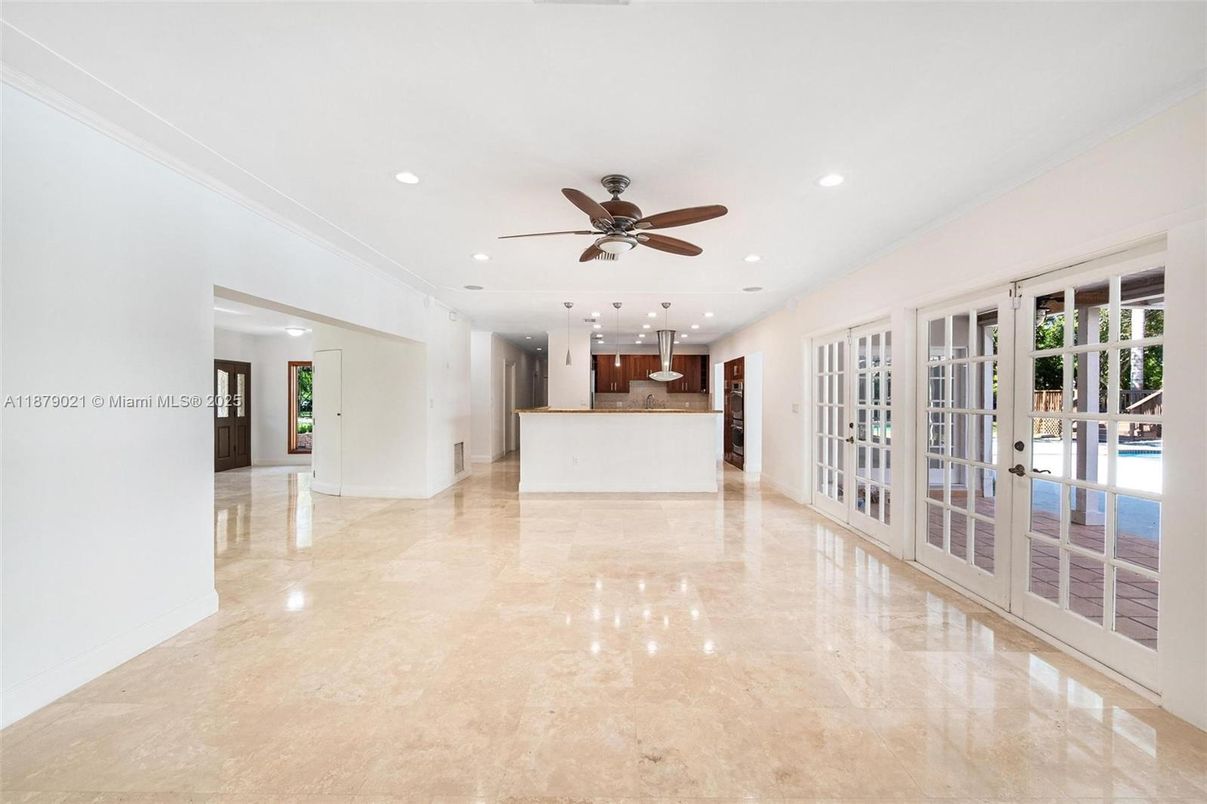 Empty room, Interior, Kitchen, Pendant Lights, Recessed Lighting