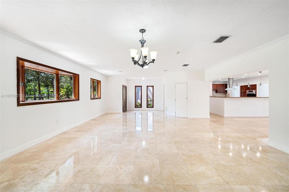 Chandelier, Empty room, Interior, Kitchen, Pendant Lights, Recessed Lighting