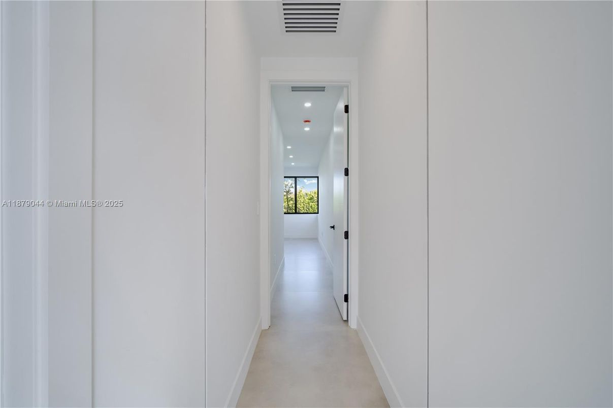 Interior, Recessed Lighting