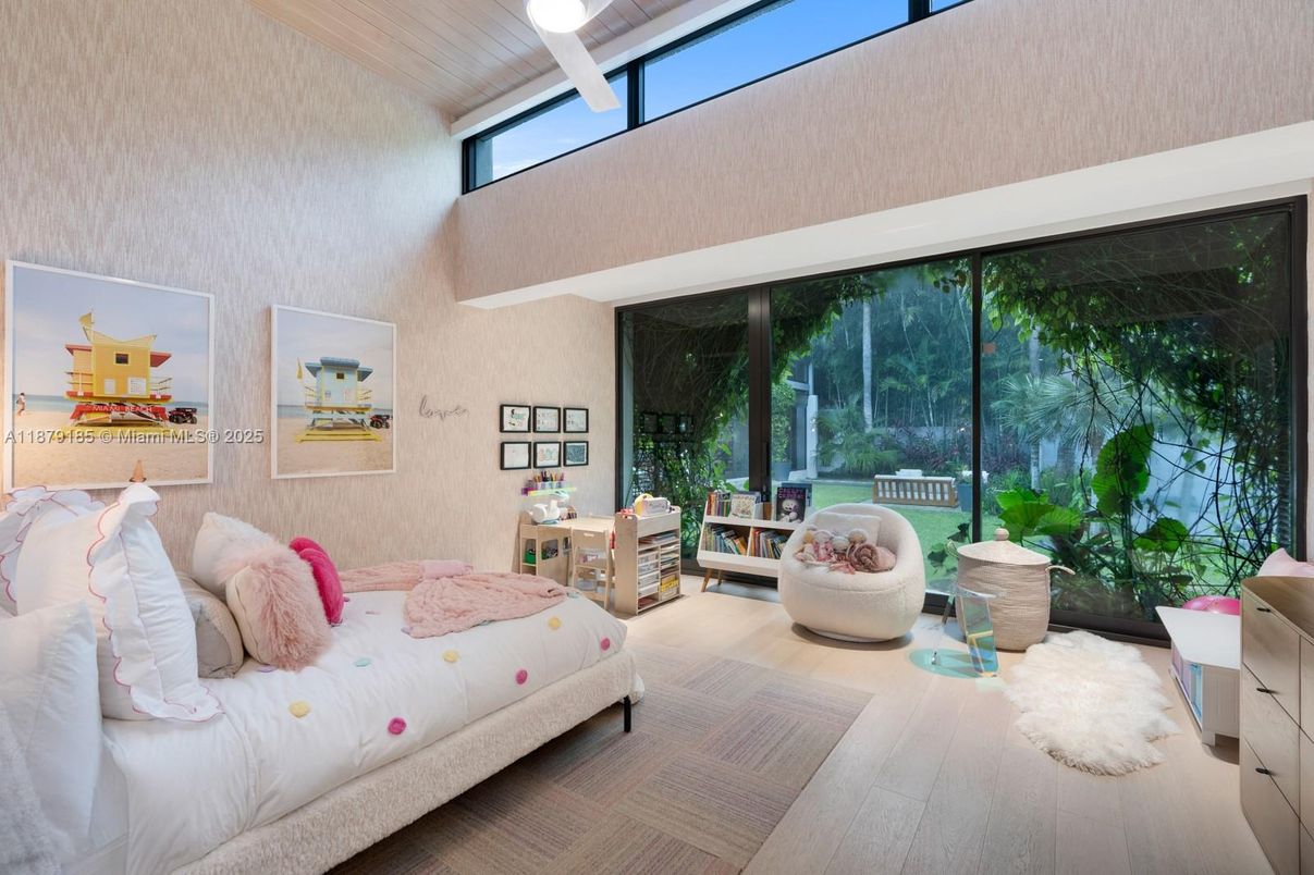 Bedroom, Interior, Wooden Ceilings, Wood Texture Flooring