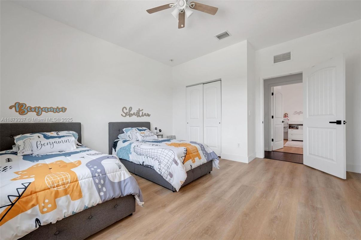 Bedroom, Interior, Wood Texture Flooring