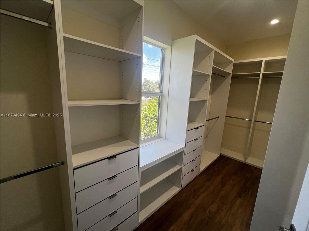 Interior, Recessed Lighting, Walk-in Closets, Wood Texture Flooring
