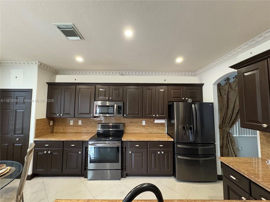 Interior, Kitchen, Recessed Lighting