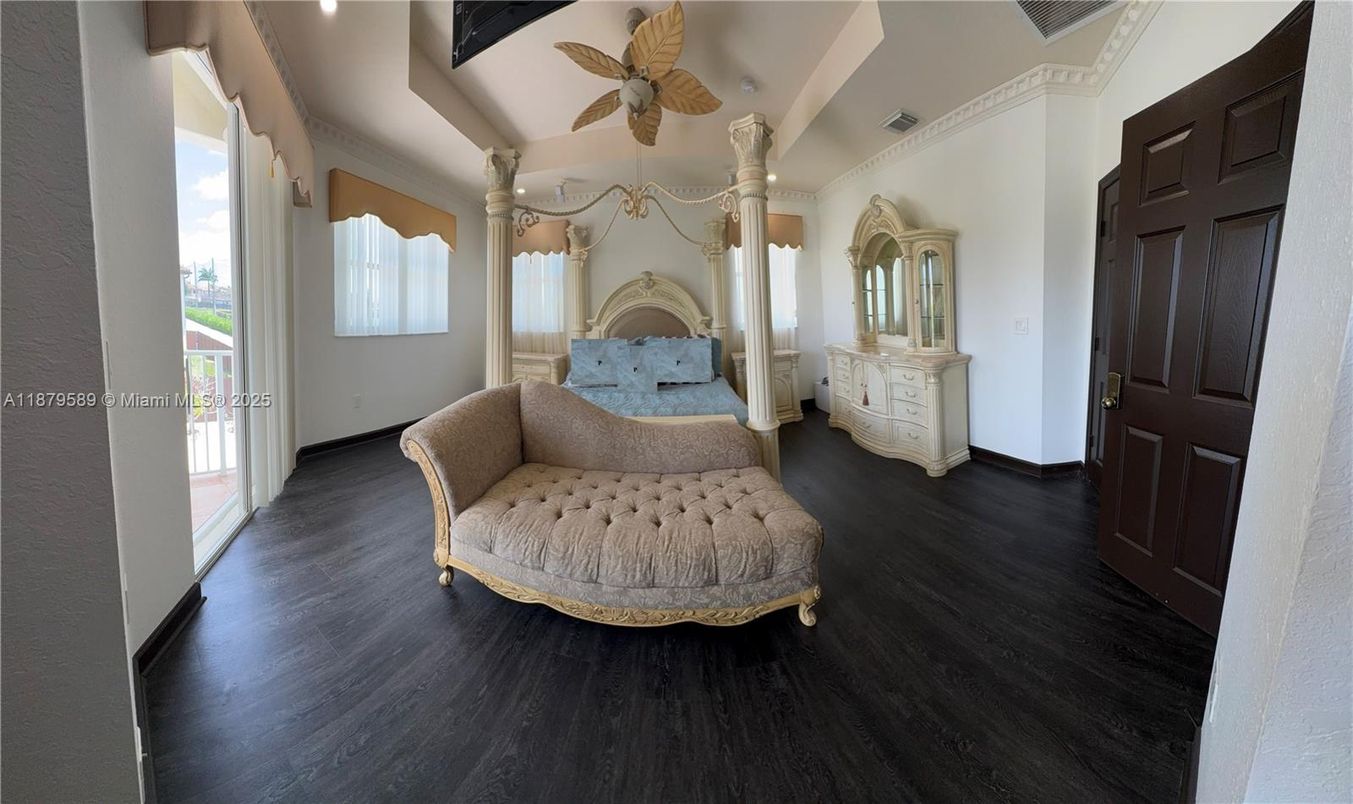 Bedroom, Interior, Wood Texture Flooring
