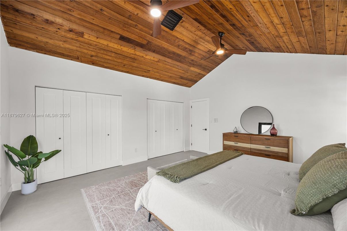 Bedroom, Interior, Wooden Ceilings