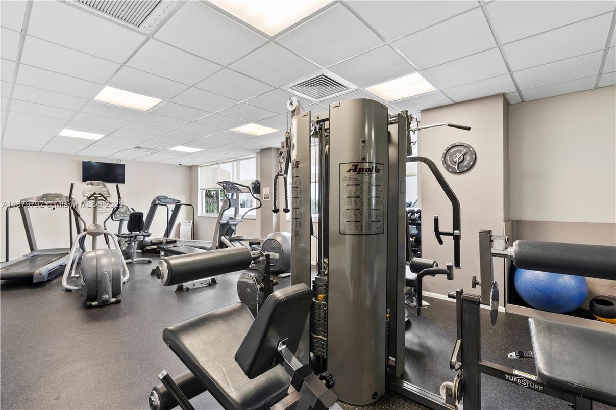Fitness Equipment, Gym, Interior, Recessed Lighting