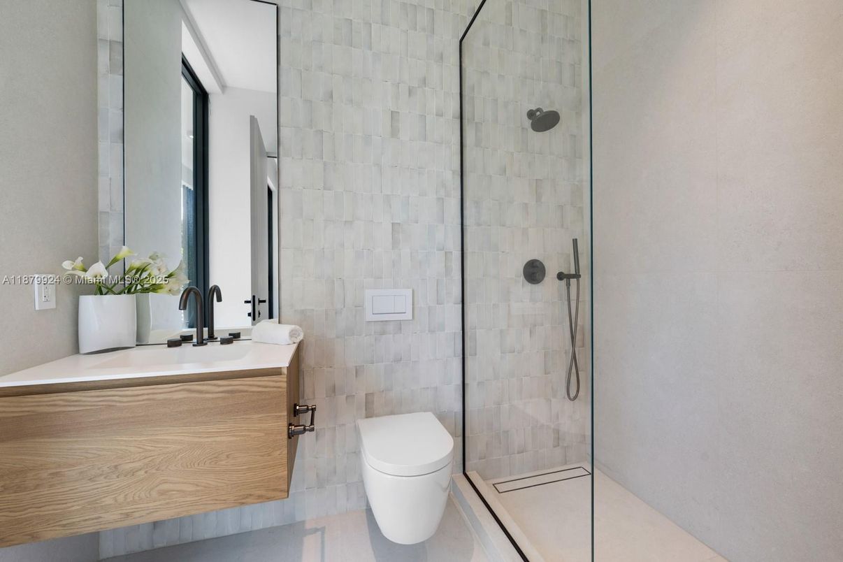 Bathroom, Glass Shower, Interior