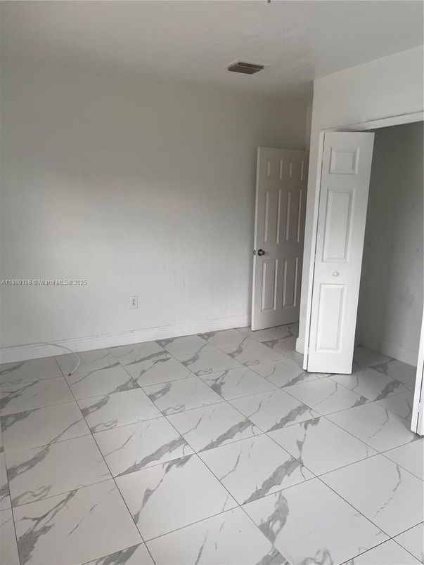 Empty room, Interior, Marble