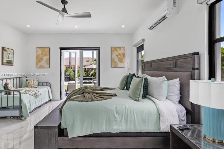 Bedroom, Interior, Recessed Lighting