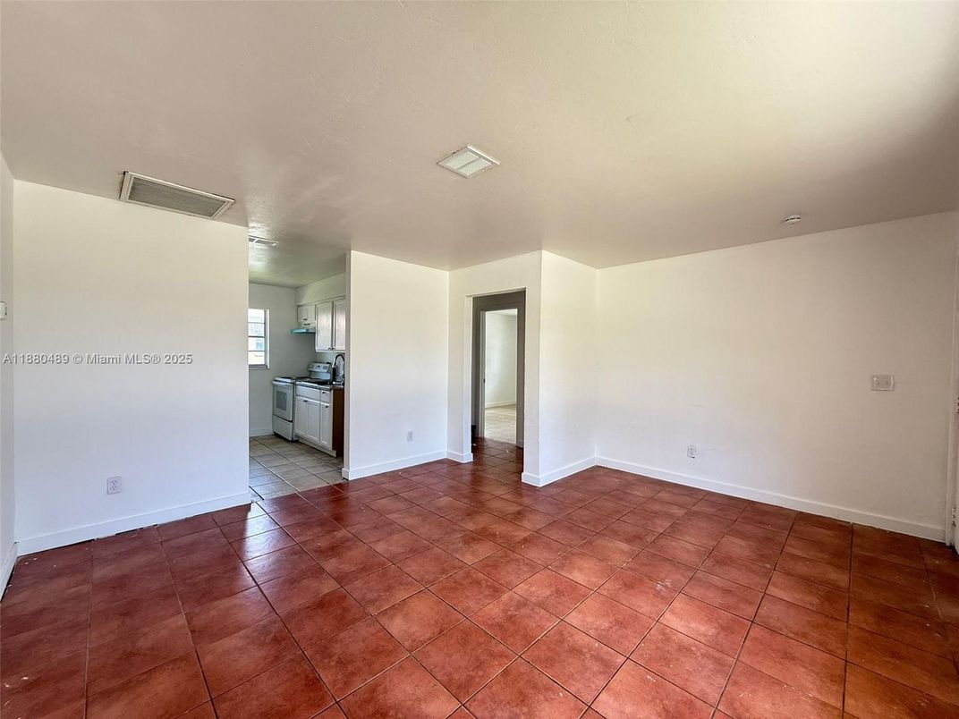 Empty room, Interior, Kitchen