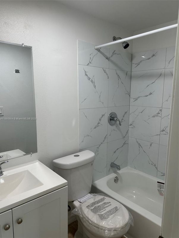 Bathroom, Interior, Marble Walls