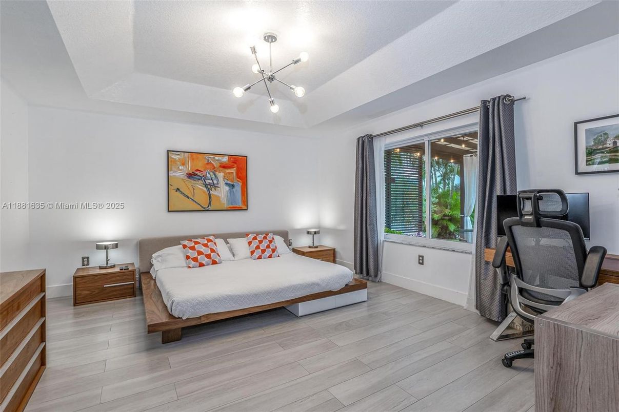 Home Office, Interior, Pendant Lights, Wood Texture Flooring