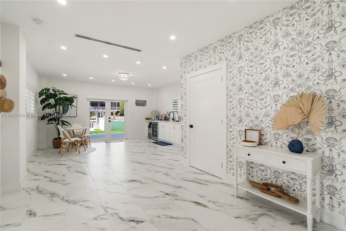 Interior, Marble, Recessed Lighting