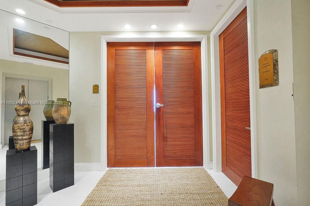Interior, Recessed Lighting