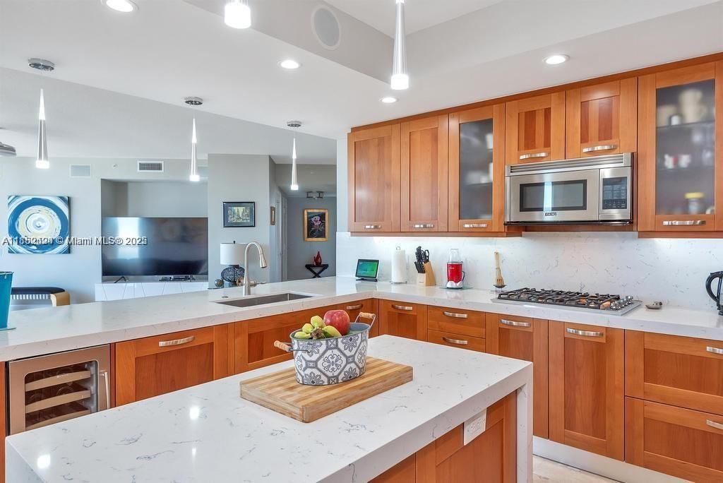 Interior, Kitchen, Pendant Lights, Recessed Lighting, Stainless Steel Appliances