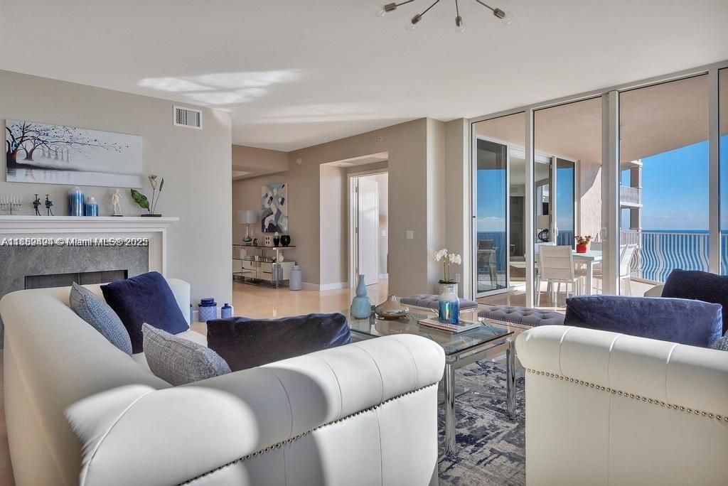 Fireplace, Interior, Living room, Water