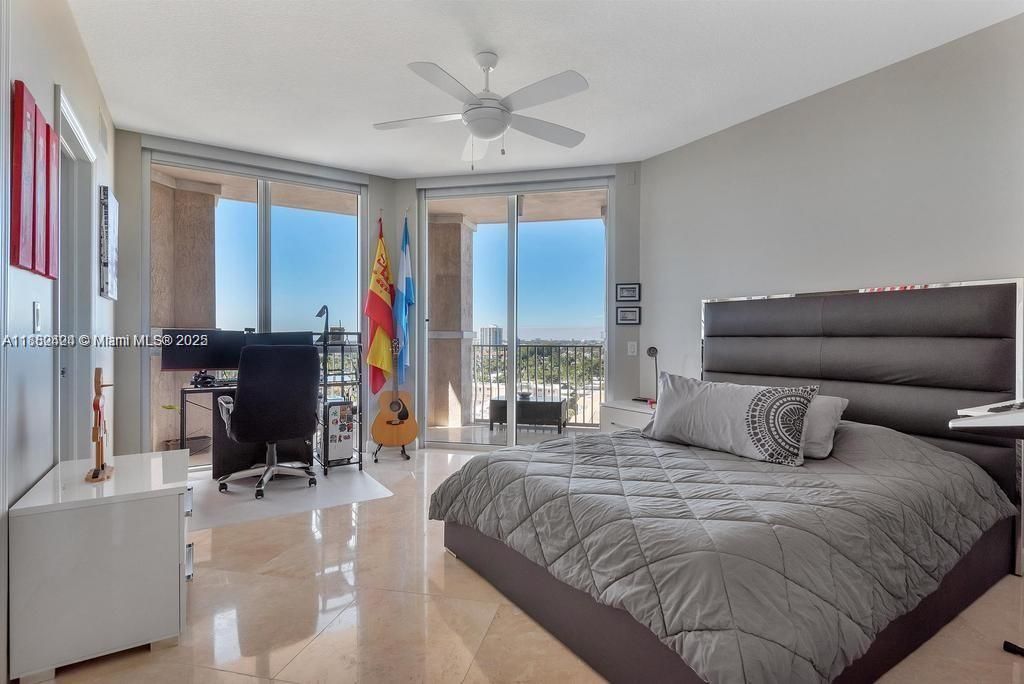 Bedroom, Home Office, Interior