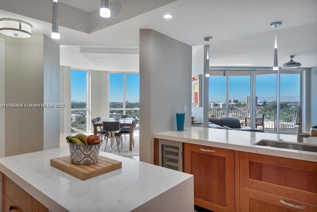 Dining room, Interior, Kitchen, Pendant Lights, Recessed Lighting, Water