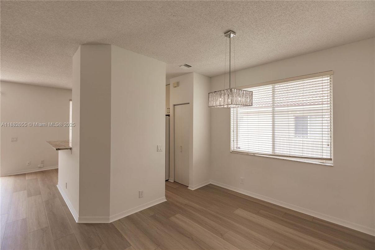 Chandelier, Empty room, Interior, Pendant Lights, Wood Texture Flooring
